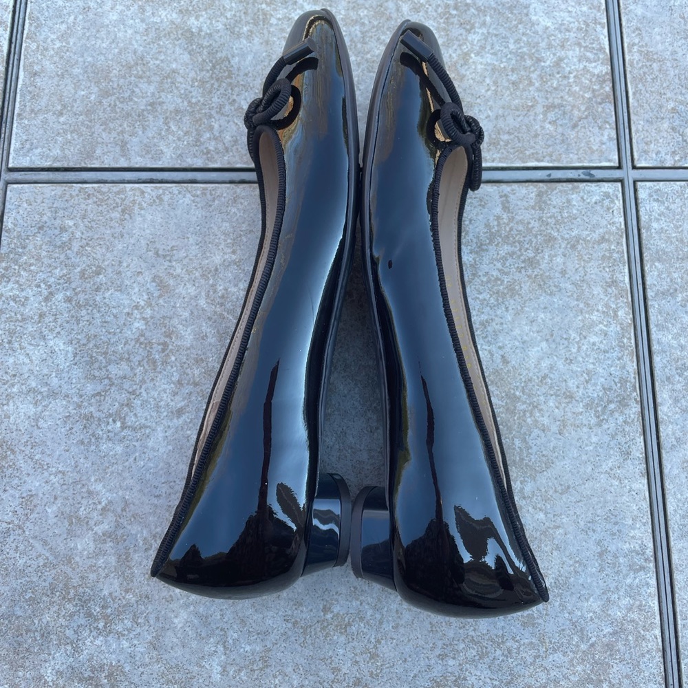 Salvatore Ferragamo Black Patent Leather Ballet Flats - Picture 11 of 14